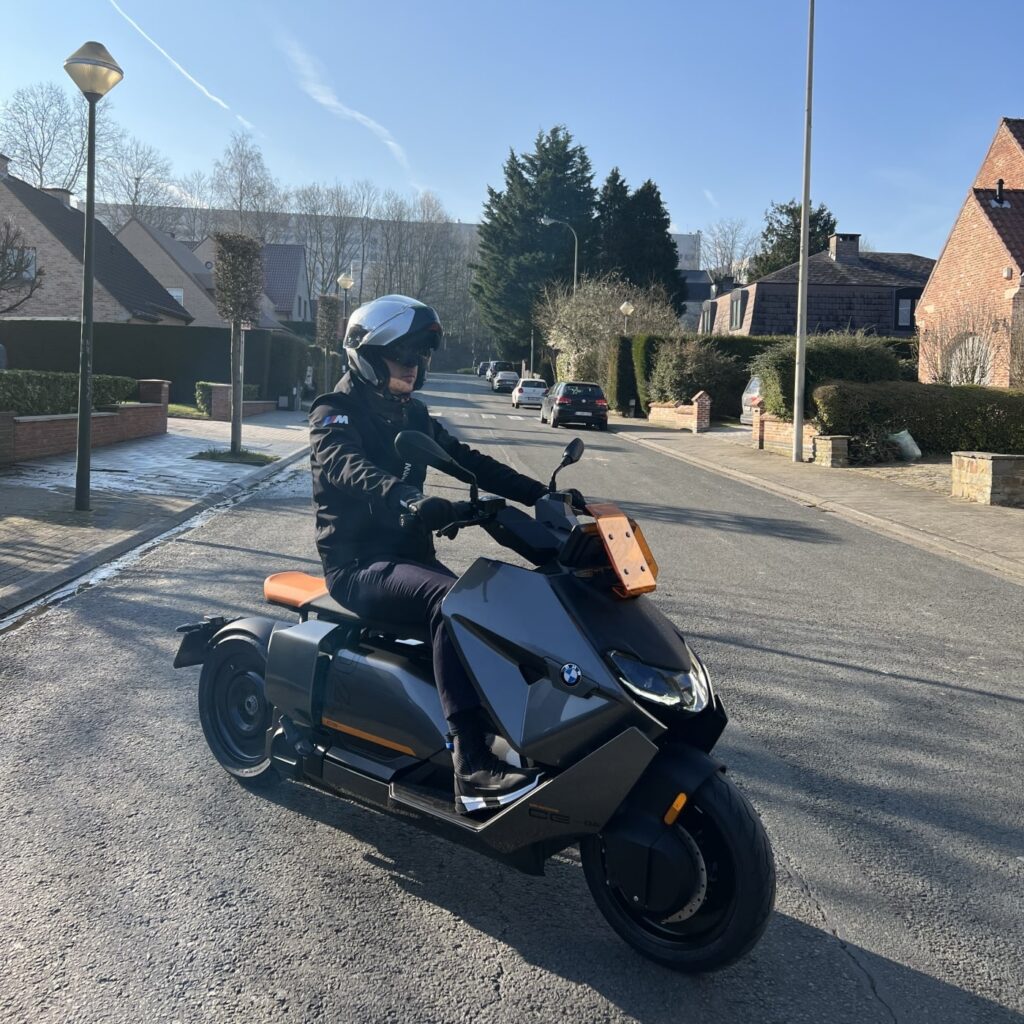 Gregoir Motorbikes - CE04 Scooter